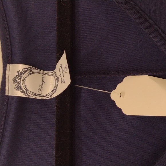 Navy t-shirt dress - Picture 2 of 3